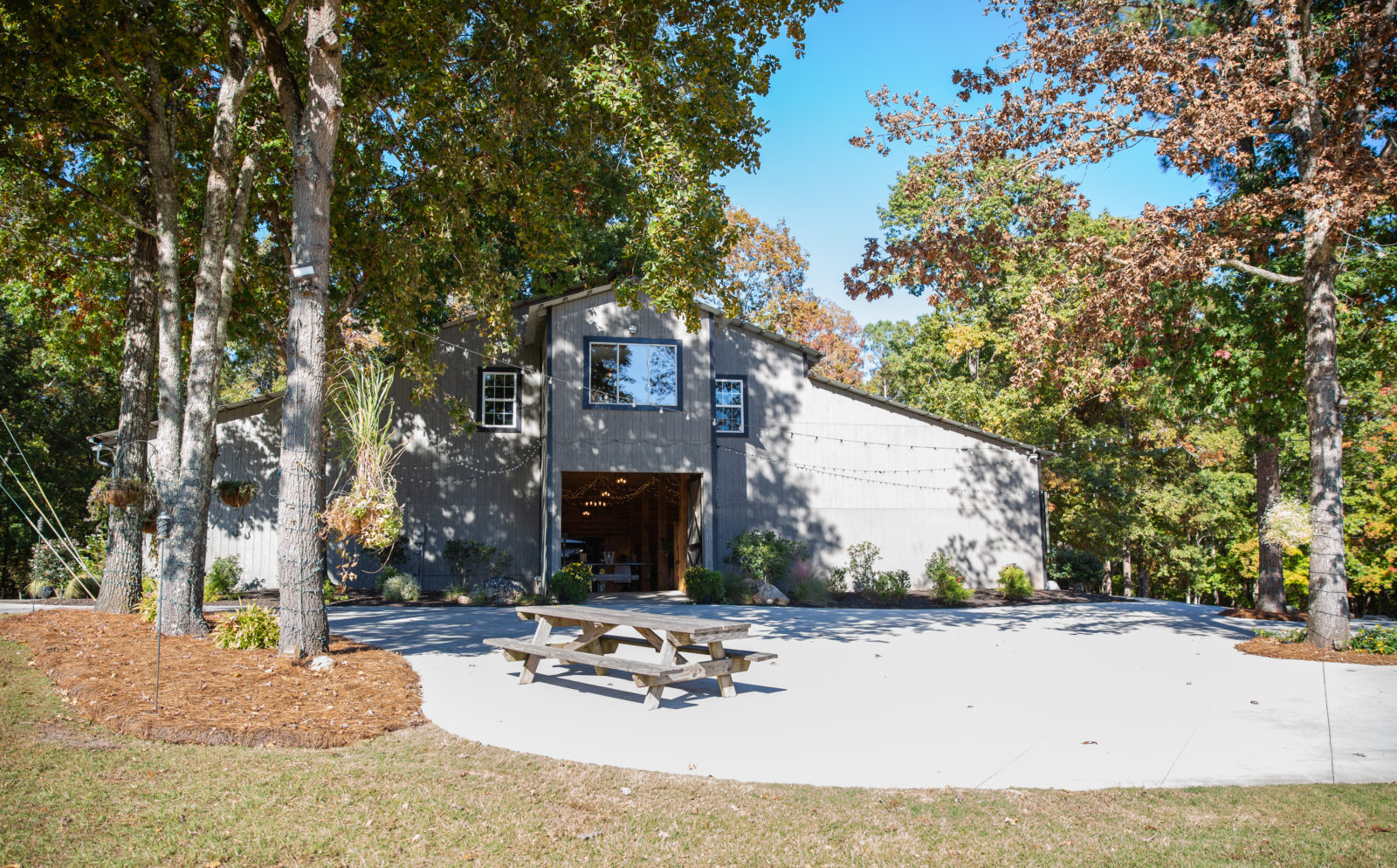 Oakbrook Farms, Ridgeway, SC Real Wedding