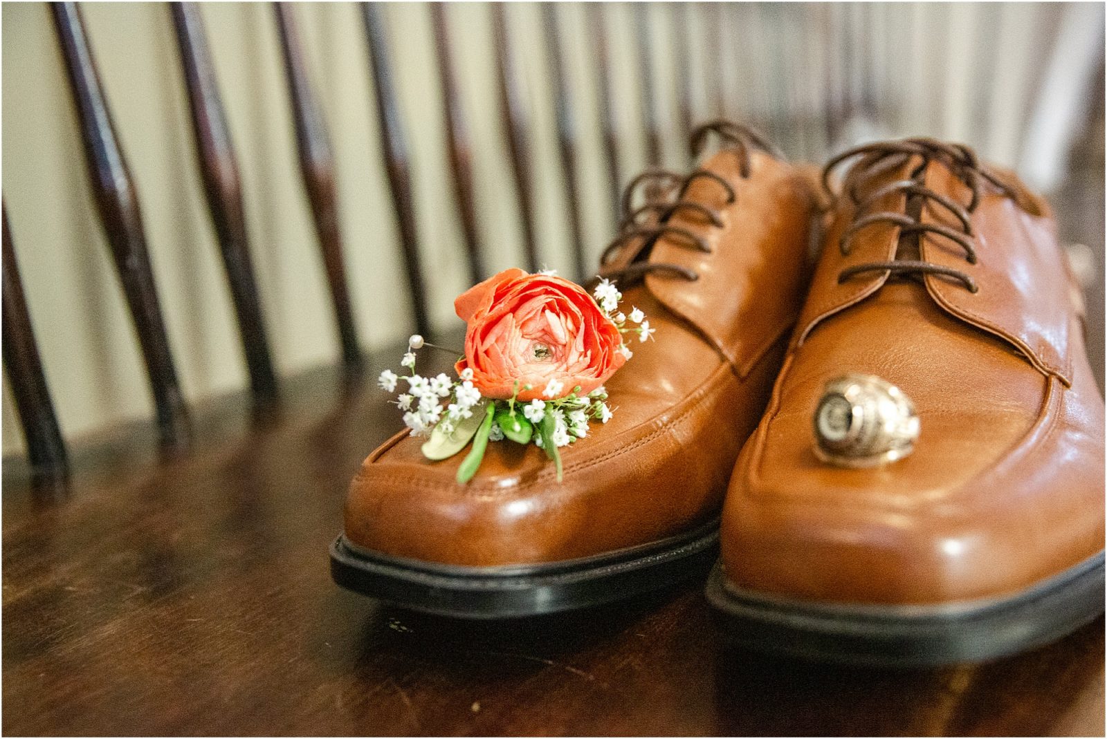 Grooms shoes and ring