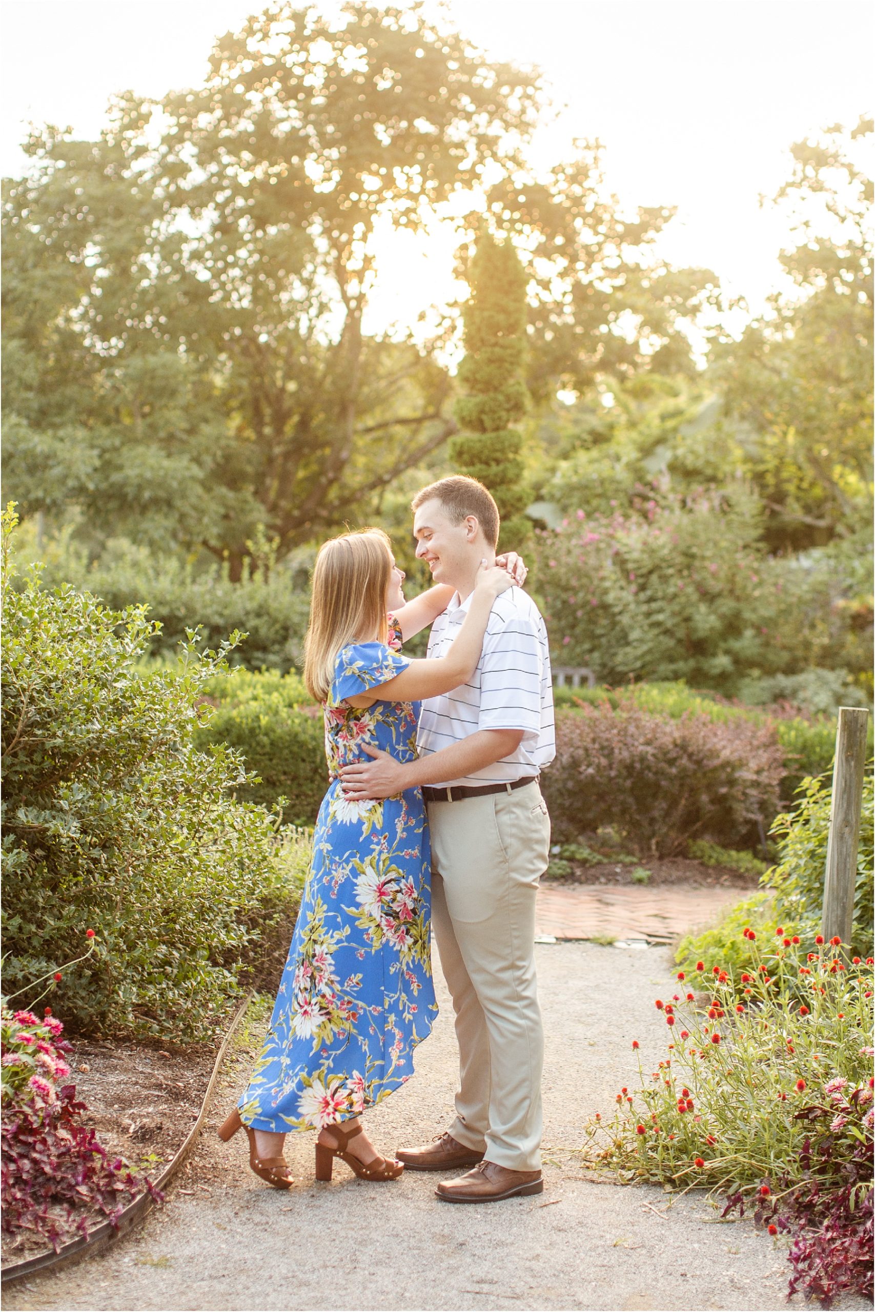 Kentucky University couple dancing in botanical gardens