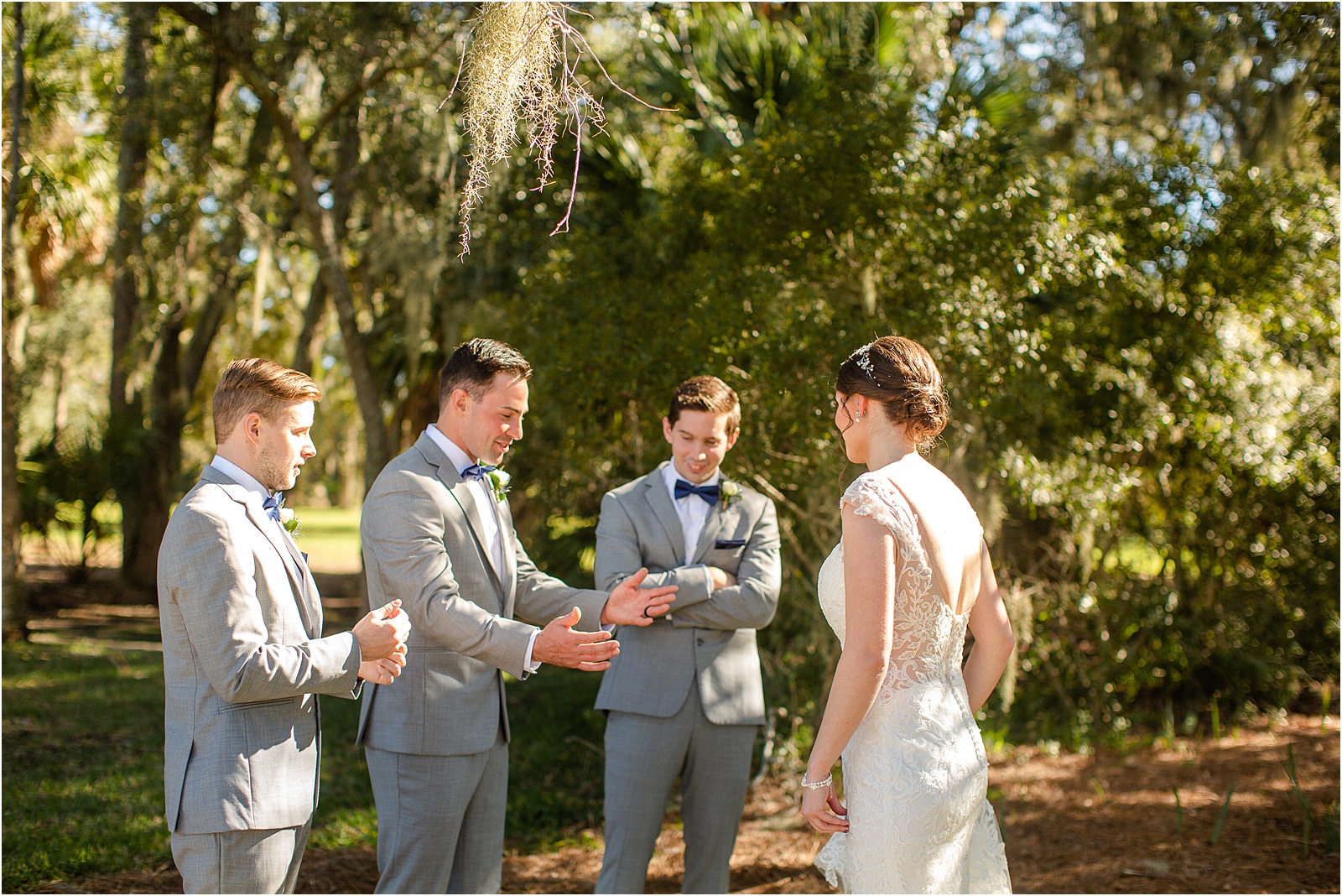 brothers of bride compliment bride before wedding ceremony