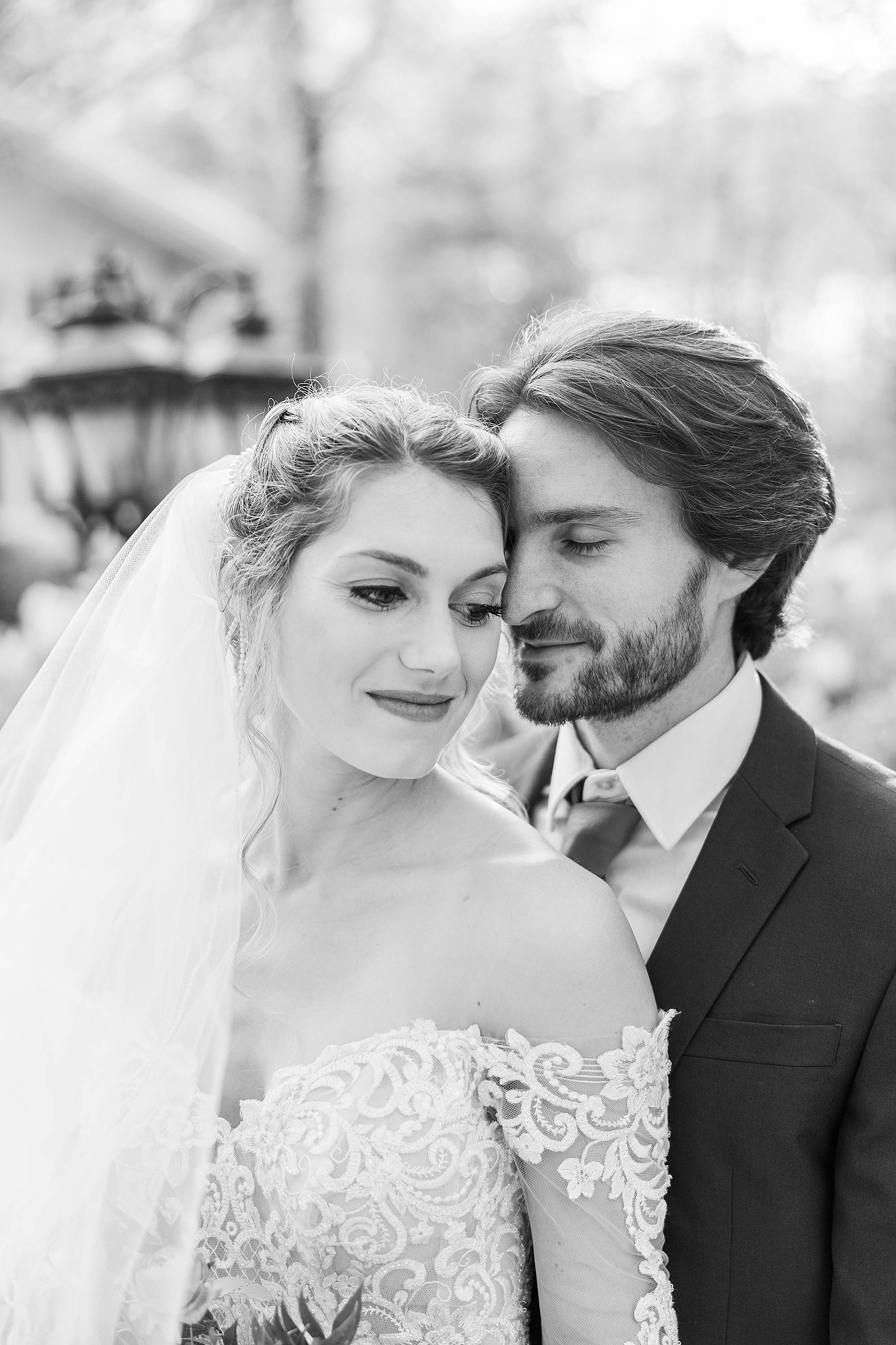 Wedding ceremony at Grand Holland Estate