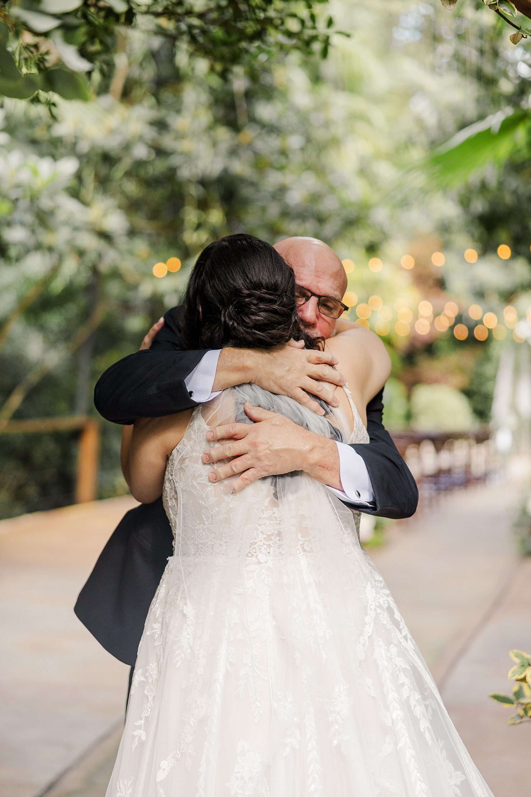Wedding at River Road Jasmine — Katie Jaynes Photography