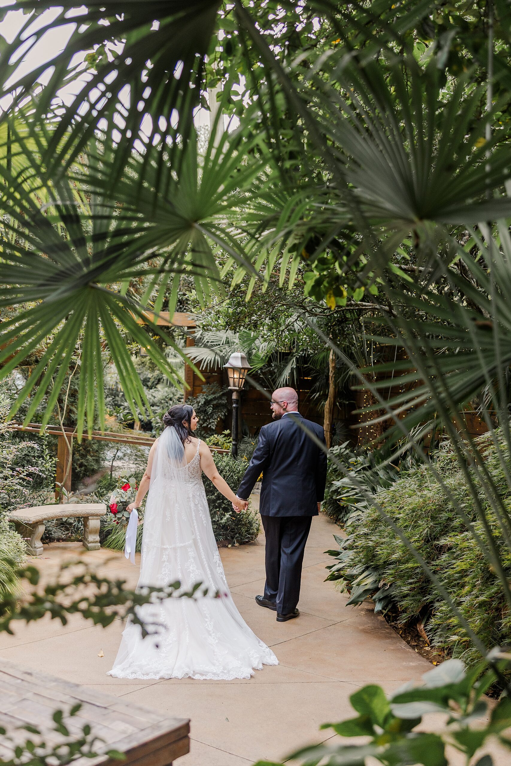 Wedding at River Road Jasmine — Katie Jaynes Photography